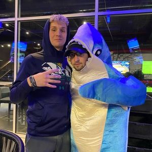 Meet your Posher, Brinklèy